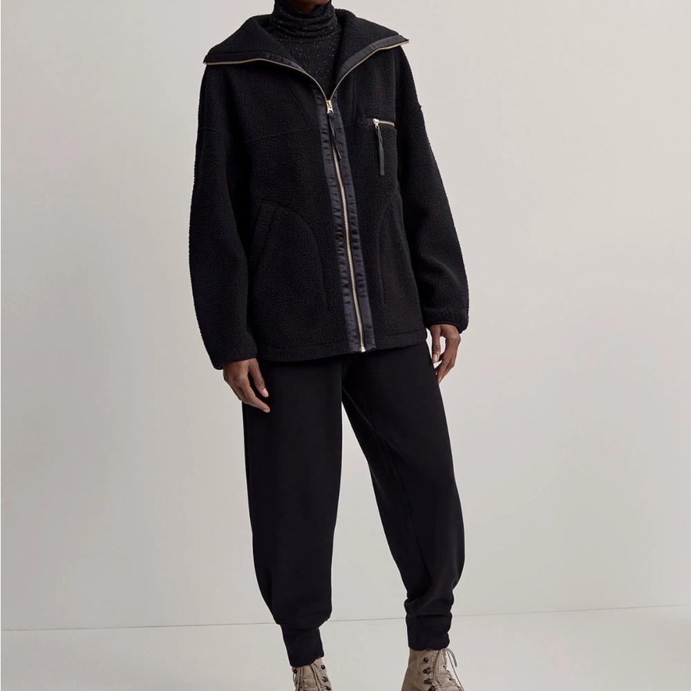 Varley Donley black fleece jacket